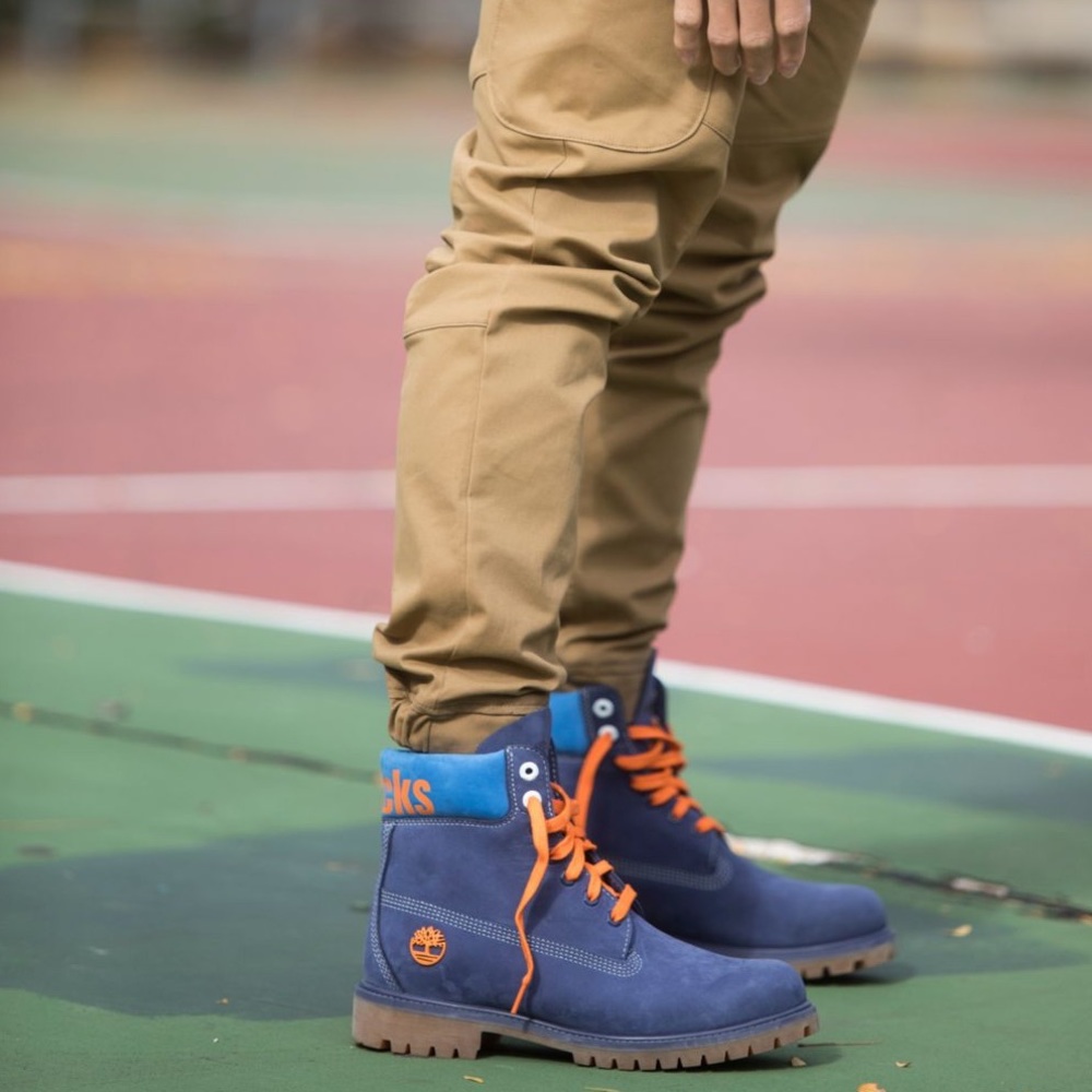 MEN'S TIMBERLAND X NBA NEW YORK KNICKS BOOTS - Picture 4 of 9